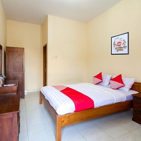 Super Oyo 1150 Omah Ladrang Hotel Kejayan Exterior photo